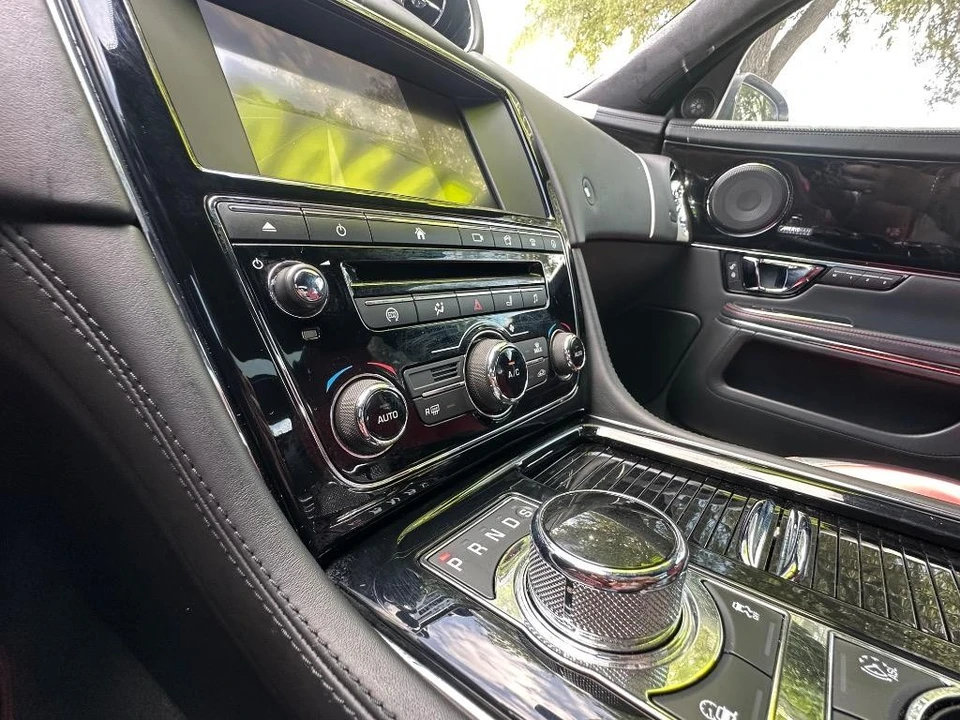 2016 Jaguar X351 XJR - Image 19 of 21