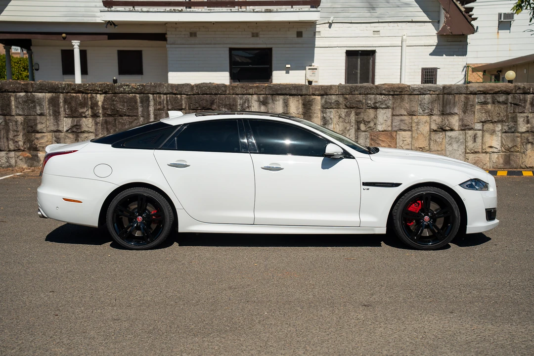 2016 Jaguar X351 XJR - Image 16 of 31
