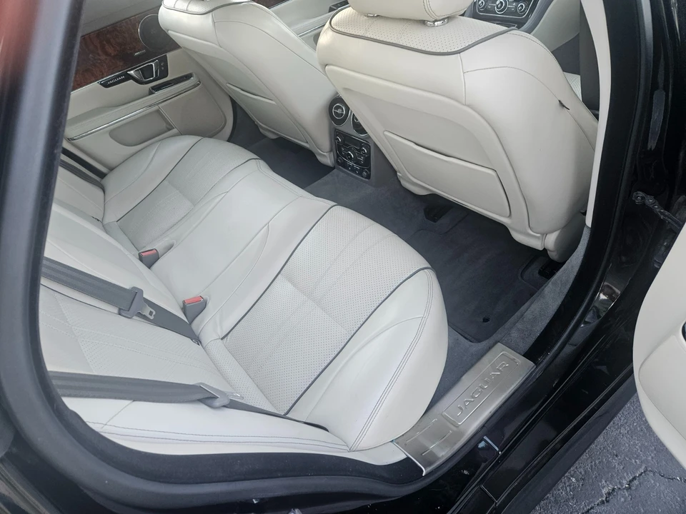 2016 Jaguar X351 XJR - Image 20 of 25