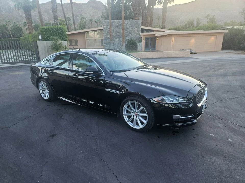 2016 Jaguar X351 XJR - Image 10 of 25