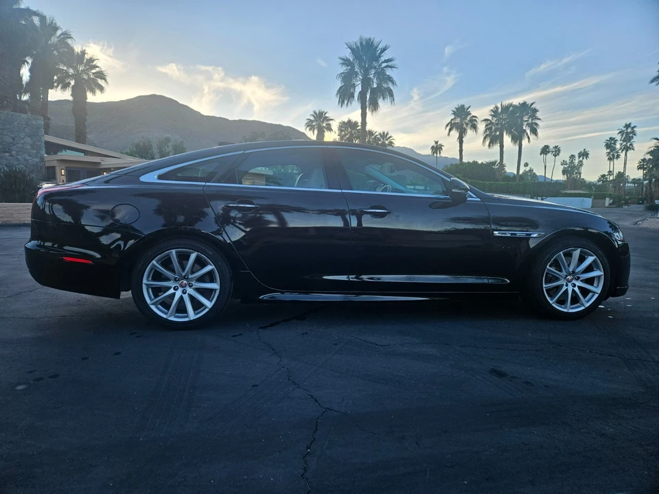 2016 Jaguar X351 XJR - Image 9 of 25