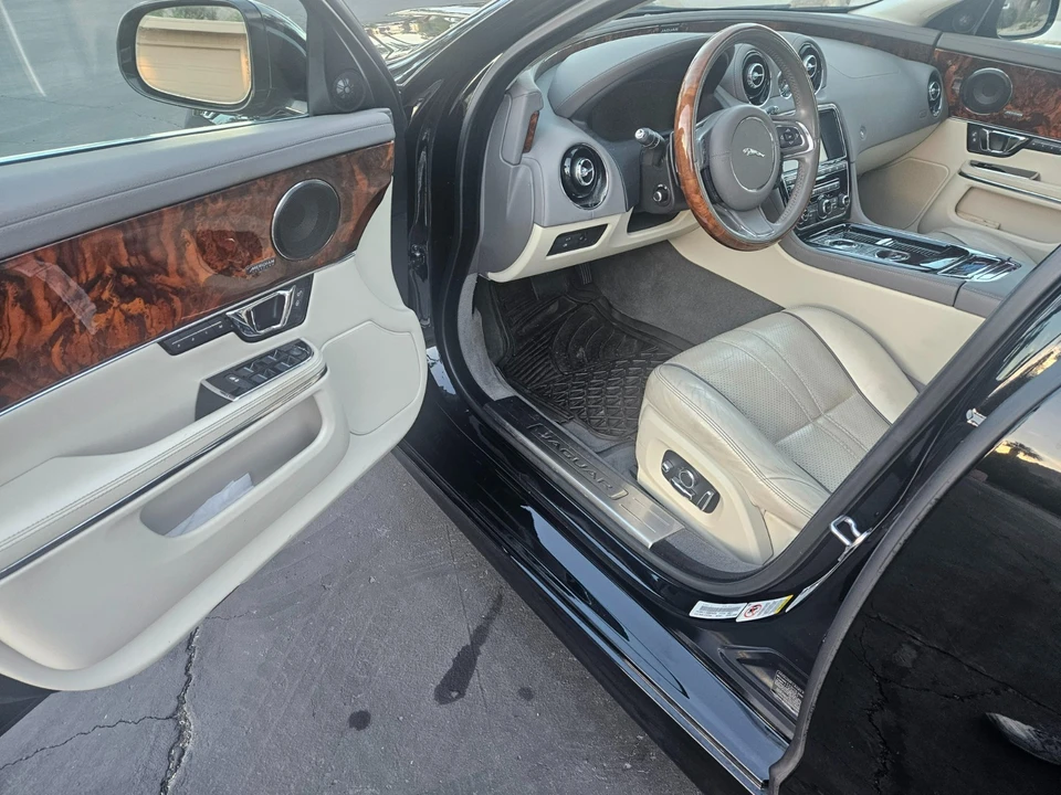 2016 Jaguar X351 XJR - Image 14 of 25