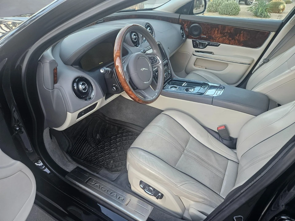 2016 Jaguar X351 XJR - Image 15 of 25
