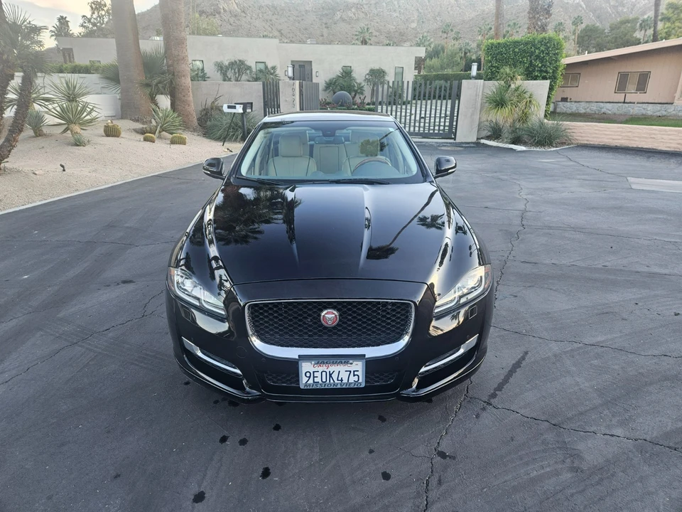 2016 Jaguar X351 XJR - Image 12 of 25