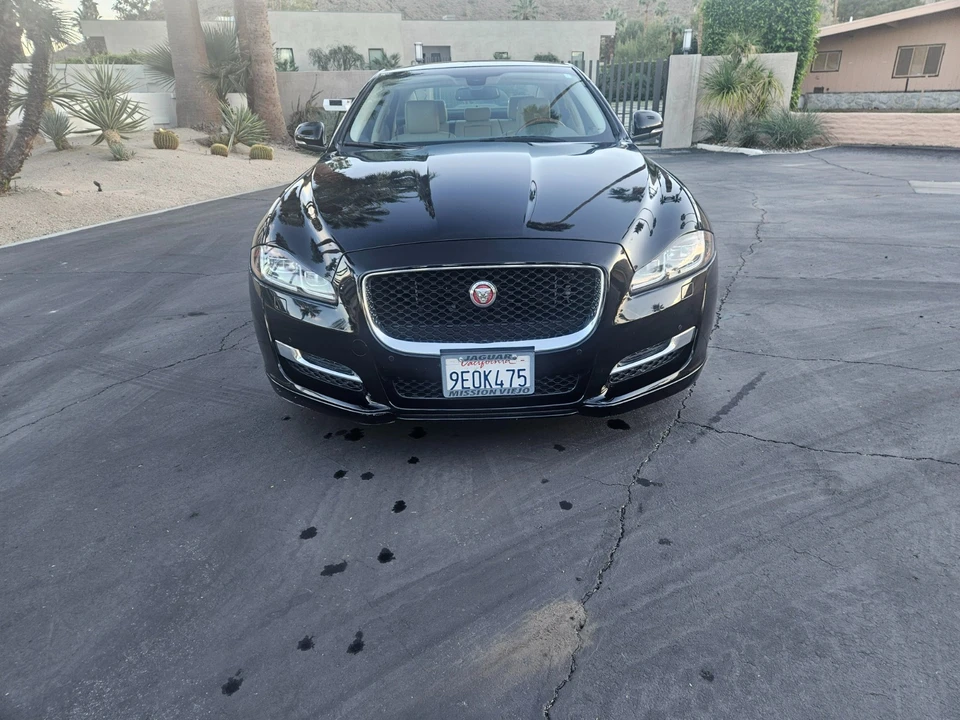 2016 Jaguar X351 XJR - Image 13 of 25