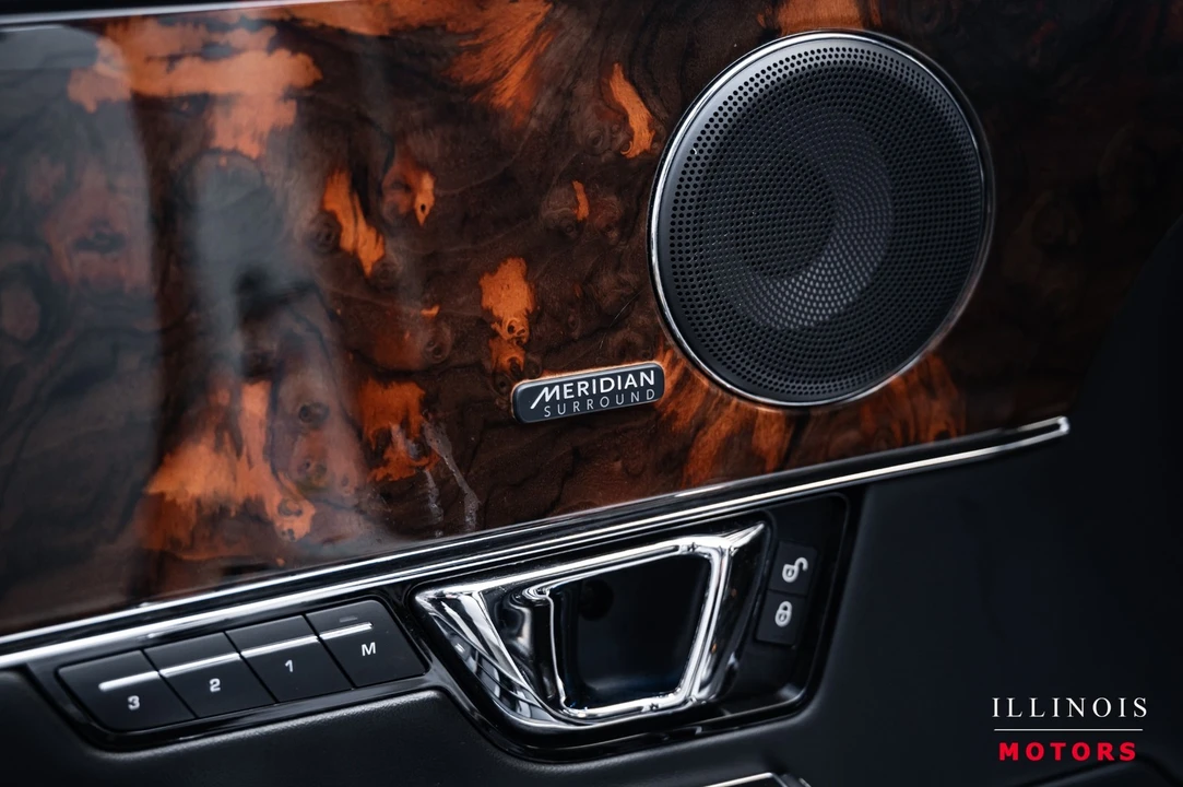 2016 Jaguar X351 XJ - Image 17 of 21