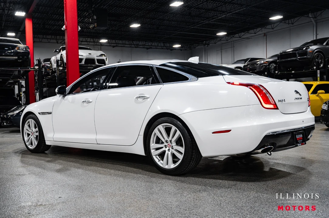 2016 Jaguar X351 XJ - Image 3 of 21