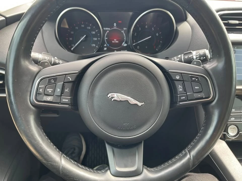 2016 Jaguar F-Pace - Image 18 of 20