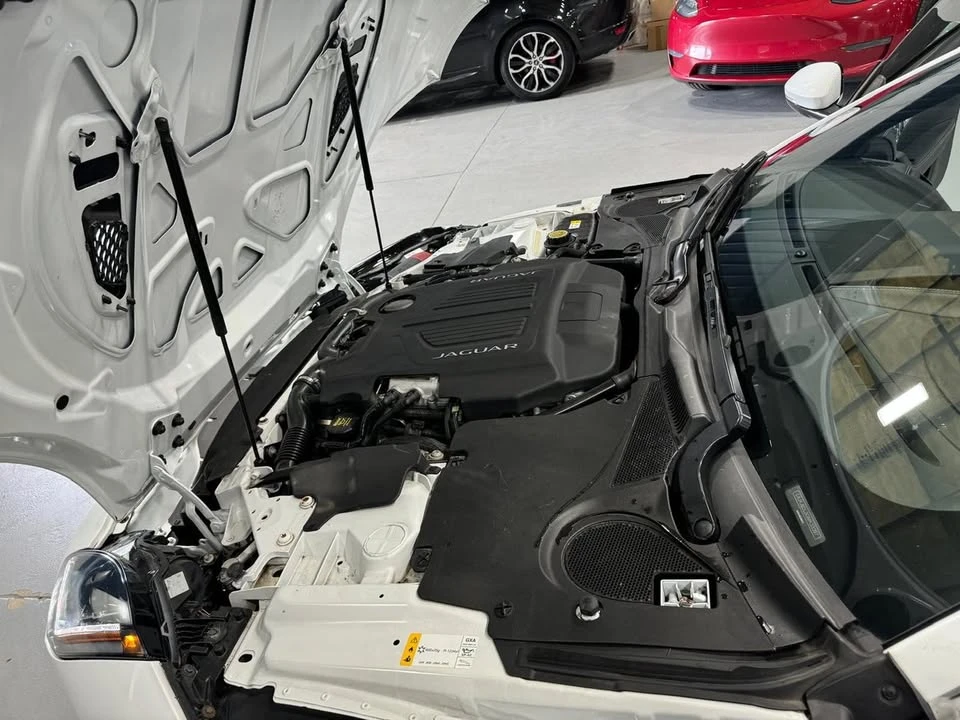 2016 Jaguar F-Type 1st Gen - Image 9 of 20