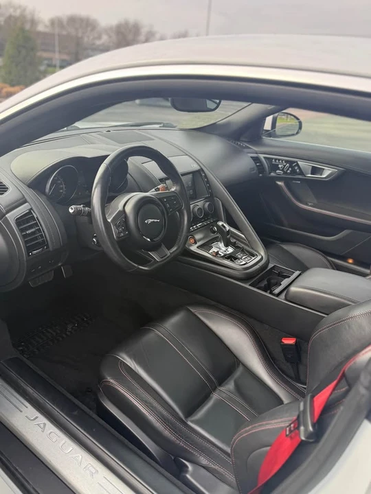 2016 Jaguar F-Type 1st Gen - Image 9 of 13