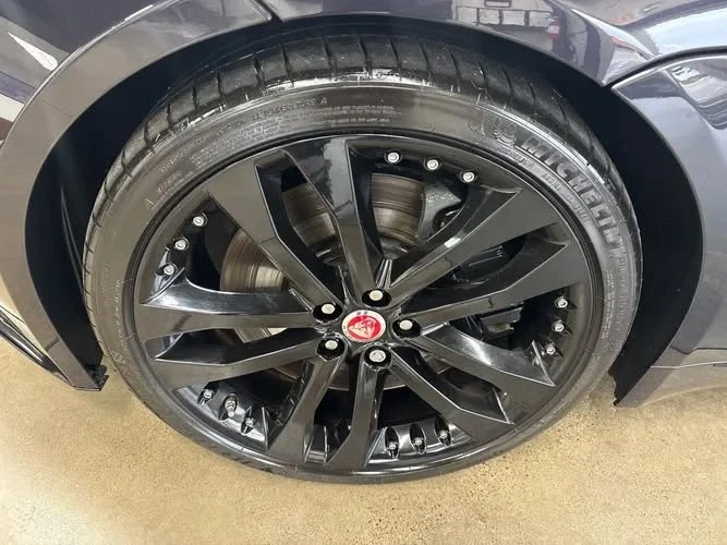 2016 Jaguar F-Type 1st Gen - Image 9 of 17
