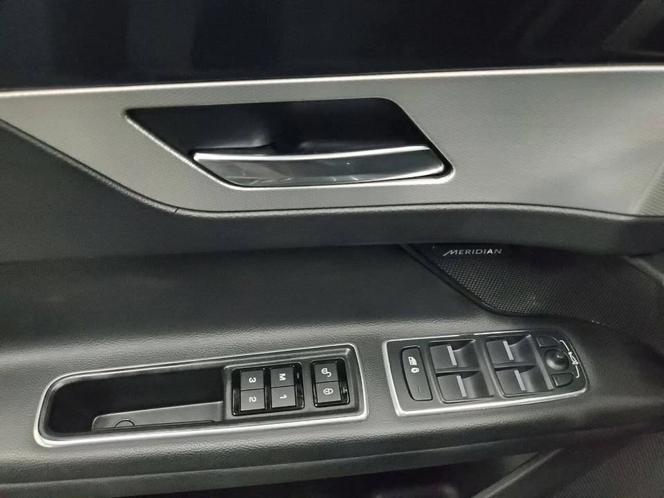 2016 Jaguar X260 XF - Image 10 of 20