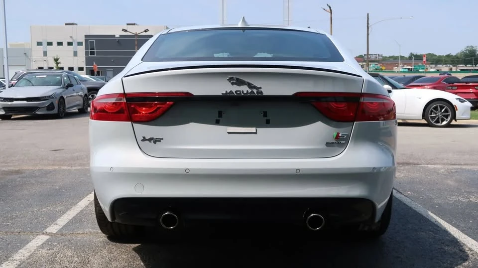 2016 Jaguar X260 XF - Image 9 of 13
