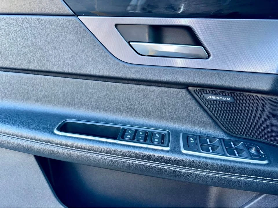 2016 Jaguar X260 XF - Image 6 of 13