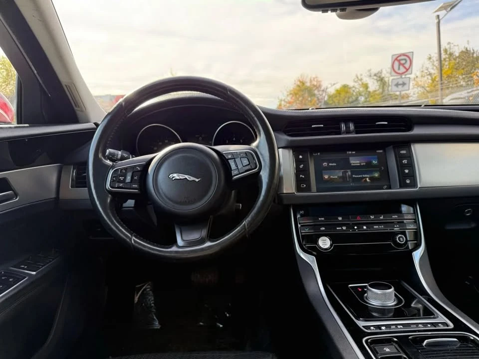 2016 Jaguar X260 XF - Image 17 of 17