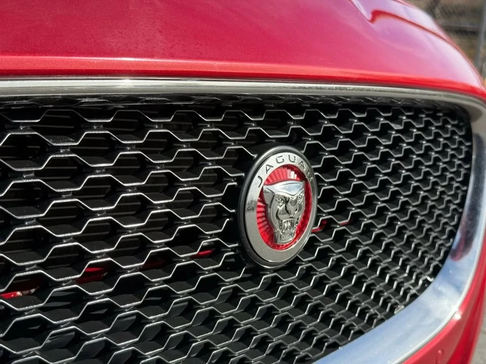 2016 Jaguar X260 XF - Image 10 of 17