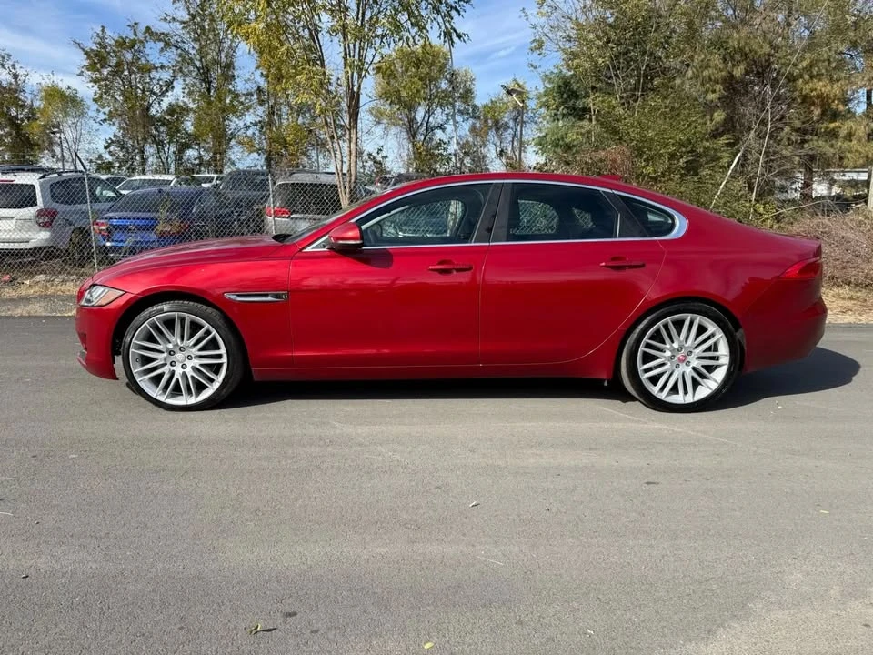2016 Jaguar X260 XF - Image 8 of 17
