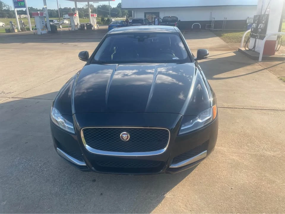 2016 Jaguar X260 XF - Image 2 of 6