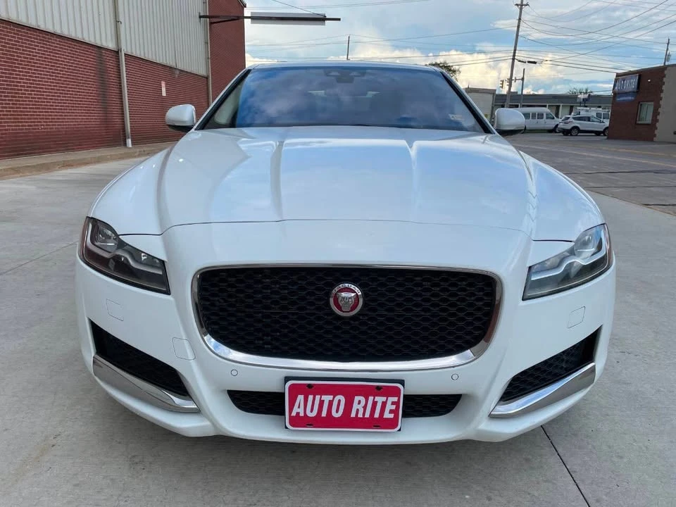 2016 Jaguar X260 XF - Image 2 of 20