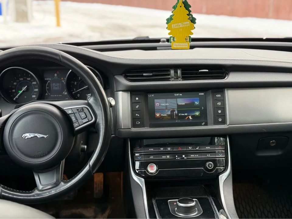 2016 Jaguar X260 XF - Image 9 of 9
