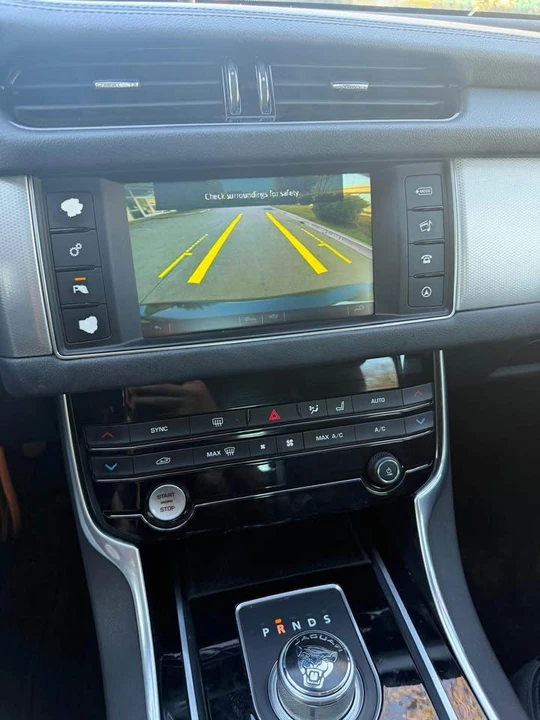 2016 Jaguar X260 XF - Image 14 of 14