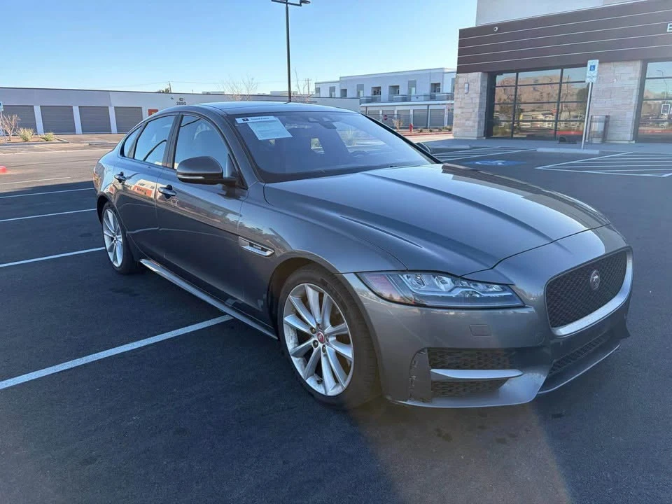 2016 Jaguar X260 XF - Image 2 of 2