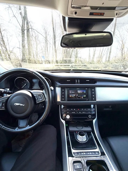 2016 Jaguar X260 XF - Image 14 of 14