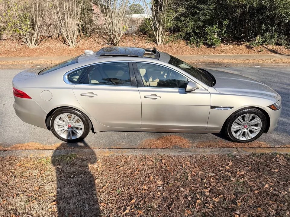 2016 Jaguar X260 XF - Image 4 of 20