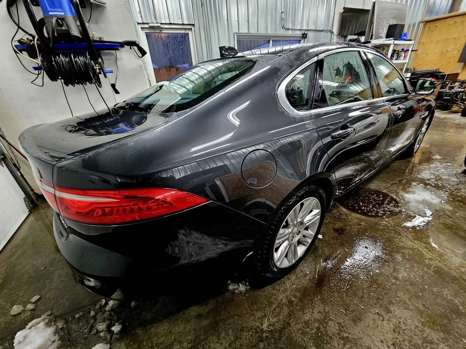 2016 Jaguar X260 XF - Image 5 of 11