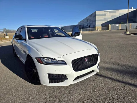 2016 Jaguar XF R-Sport