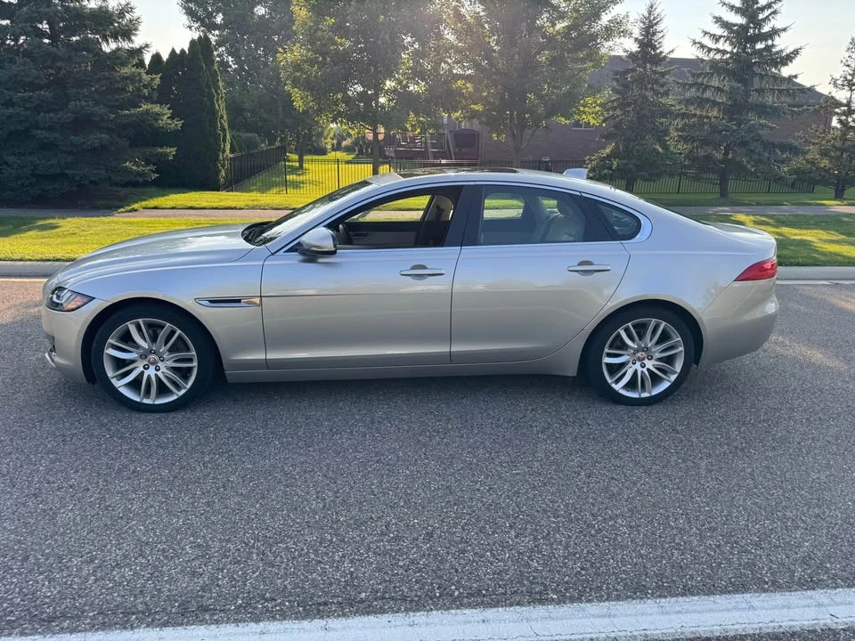 2016 Jaguar X260 XF - Image 7 of 11