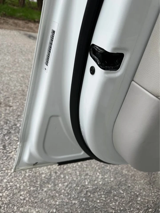 2016 Jaguar X260 XF - Image 8 of 13