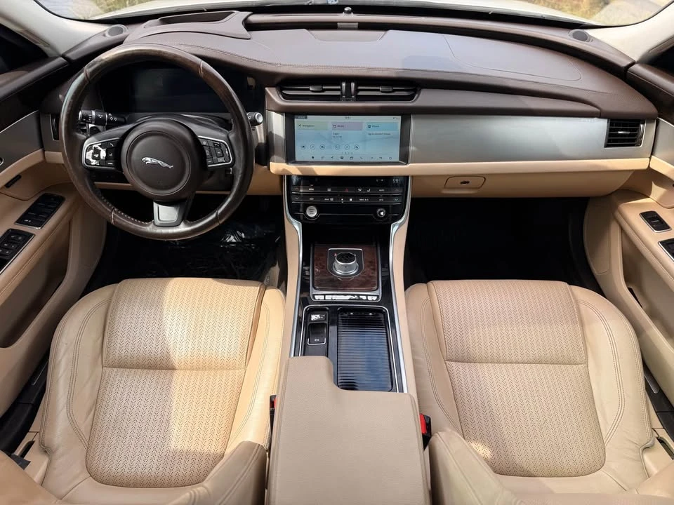 2016 Jaguar X260 XF - Image 12 of 20