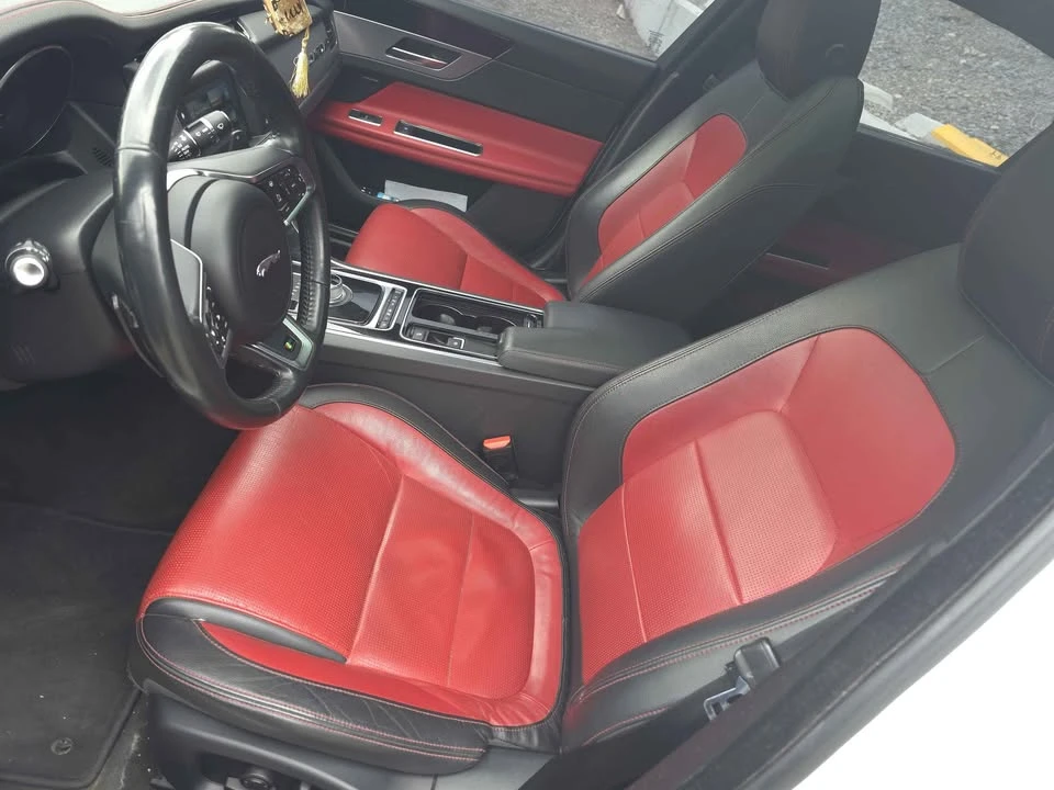 2016 Jaguar X260 XF - Image 6 of 9