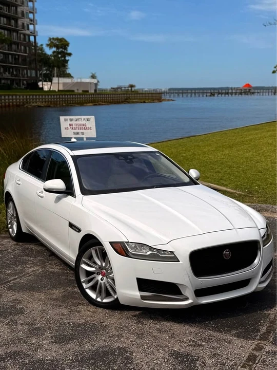 2016 Jaguar X260 XF - Image 17 of 20