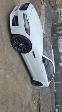 2016 Jaguar XF R-Sport