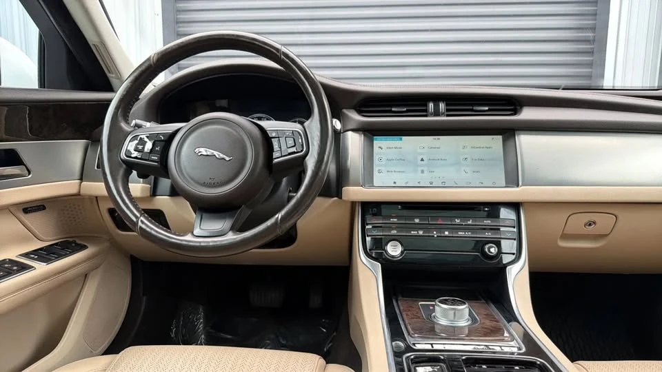 2016 Jaguar X260 XF - Image 17 of 20