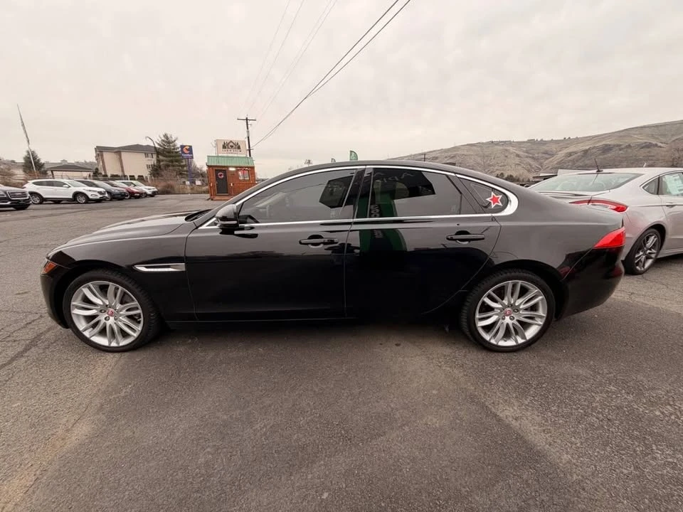 2016 Jaguar X260 XF - Image 5 of 19