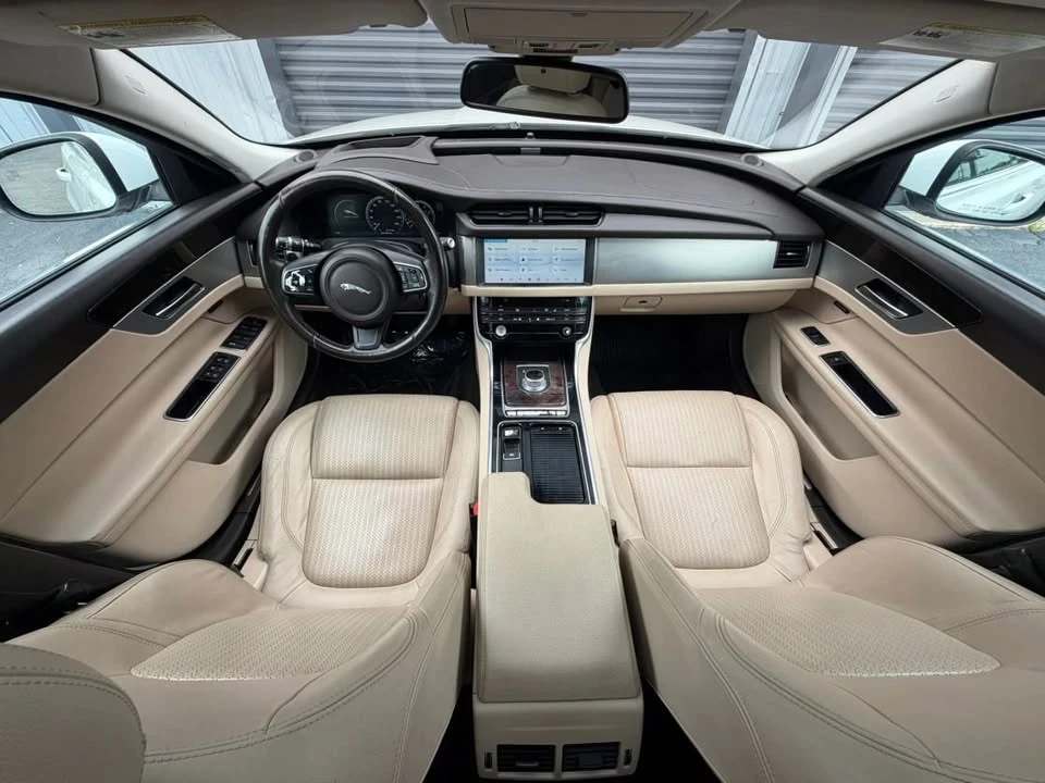 2016 Jaguar X260 XF - Image 13 of 13