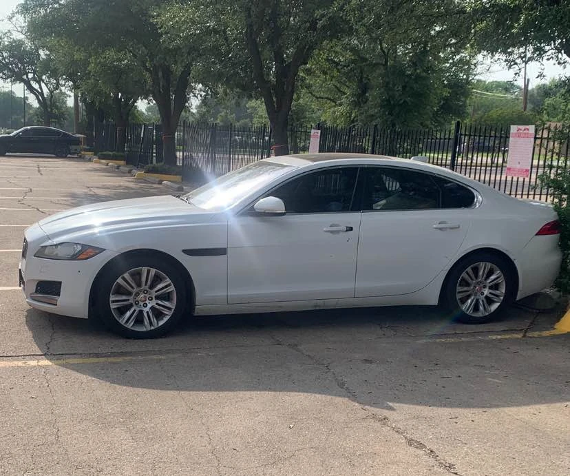 2016 Jaguar X260 XF - Image 2 of 2