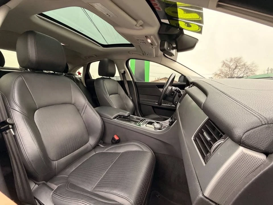 2016 Jaguar X260 XF - Image 13 of 19