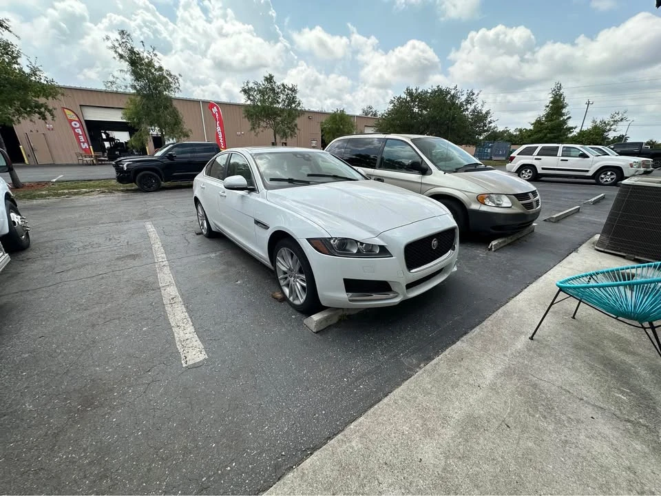 2016 Jaguar X260 XF - Image 2 of 8