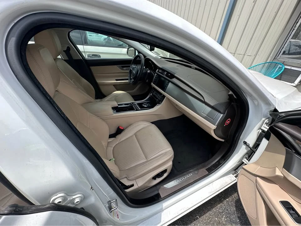 2016 Jaguar X260 XF - Image 3 of 8