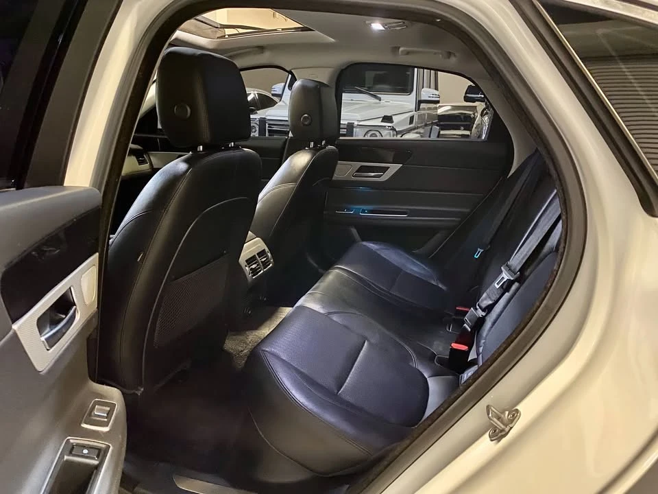 2016 Jaguar X260 XF - Image 20 of 21