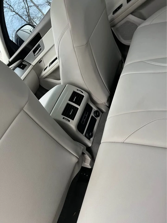 2016 Jaguar X260 XF - Image 12 of 18