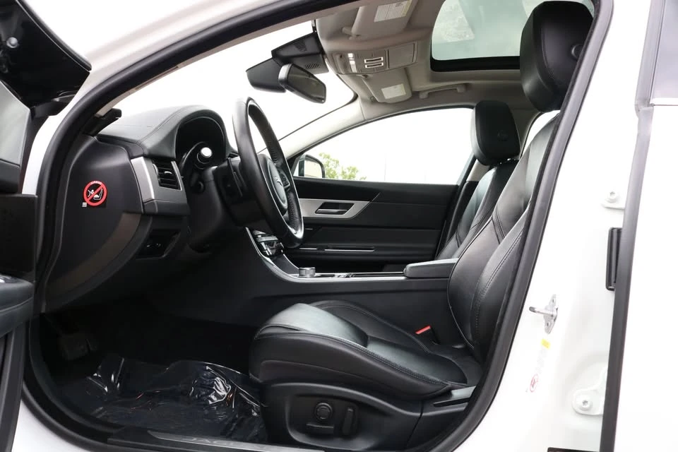 2016 Jaguar X260 XF - Image 9 of 20