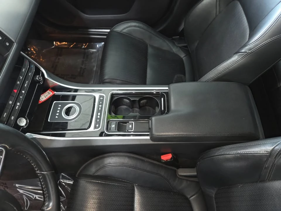 2016 Jaguar X260 XF - Image 12 of 20
