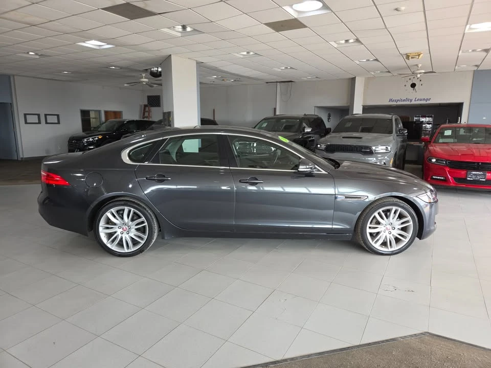 2016 Jaguar X260 XF - Image 8 of 20