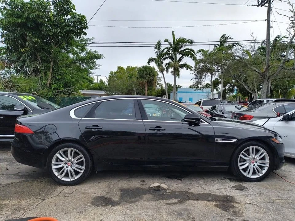 2016 Jaguar X260 XF - Image 9 of 20