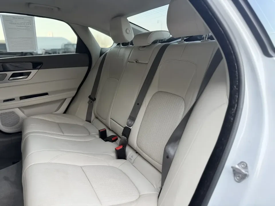 2016 Jaguar X260 XF - Image 12 of 20